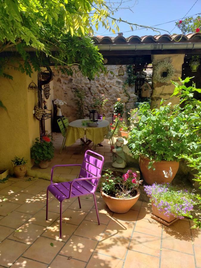 Apartamento Le Balcon Camps-sur-l'Agly Exterior foto