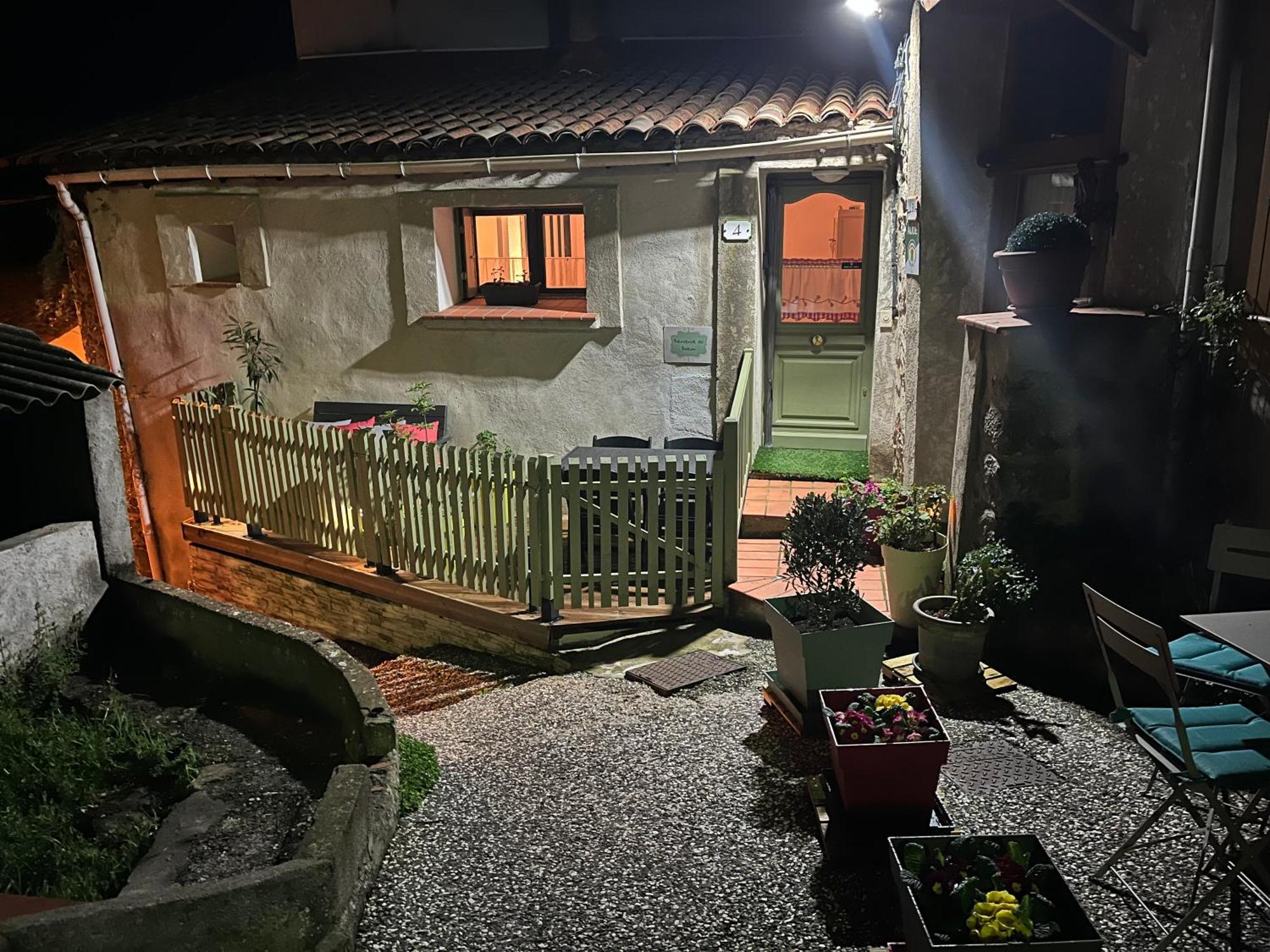Apartamento Le Balcon Camps-sur-l'Agly Exterior foto